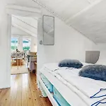 Vakantiehuis 1 Bedroom In Stege