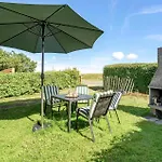 1 Bedroom In *