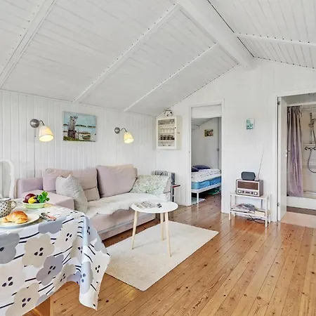 Semesterbostad 1 Bedroom Amazing Home In Stege Stege