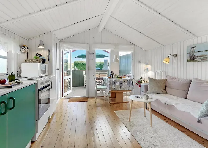 1 Bedroom In *
